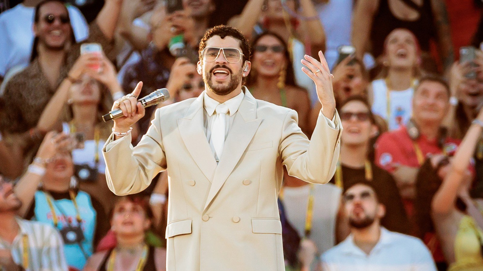Bad Bunny to Bring Debí Tirar Más Fotos Tour Back to Puerto Rico