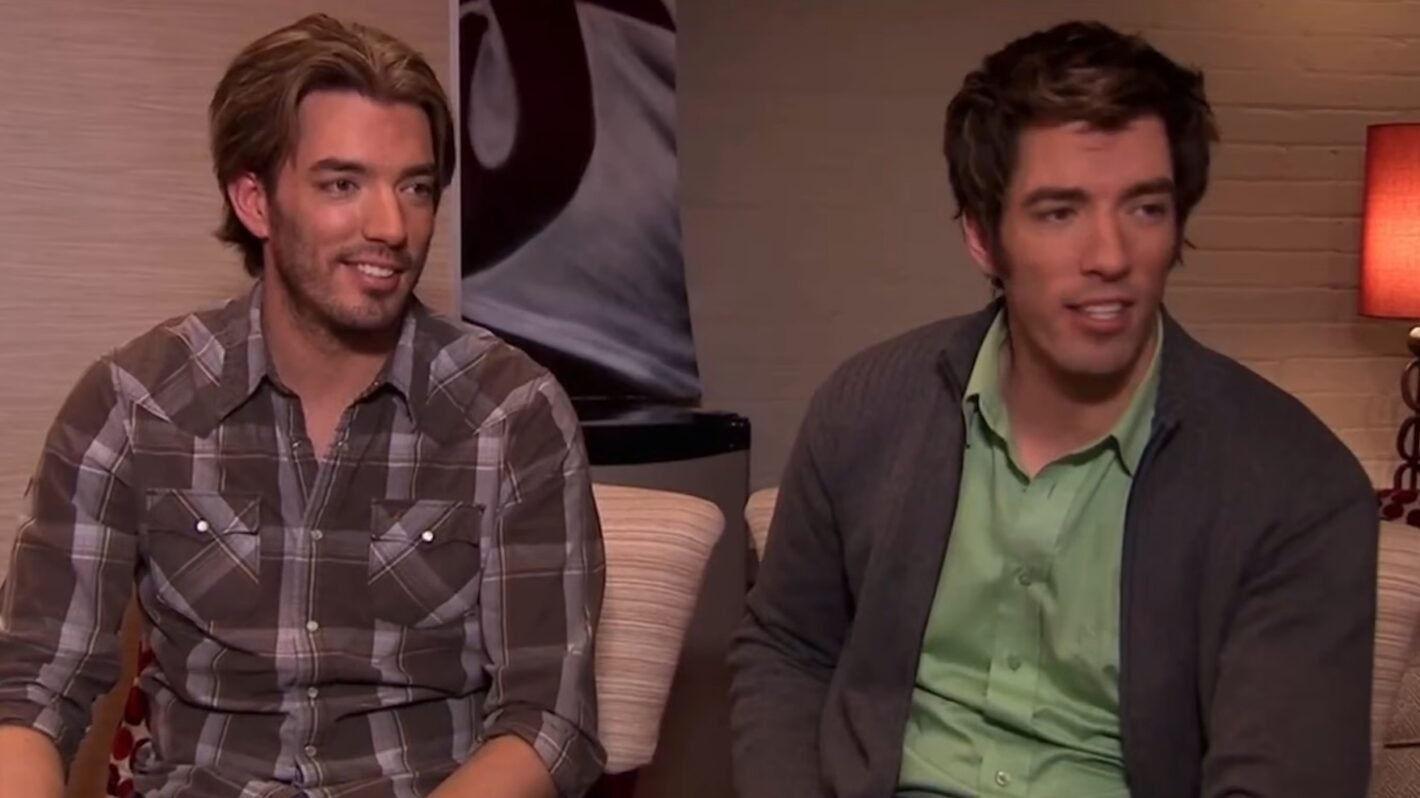 Fans React to Jonathan Scotts Property Brothers Season 1 Pics