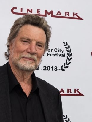 VERNON WELLS OF COMMANDO AND WEIRD SCIENCE JOINS WITCHCRAFT: THE LANTERNE OF LIGHT