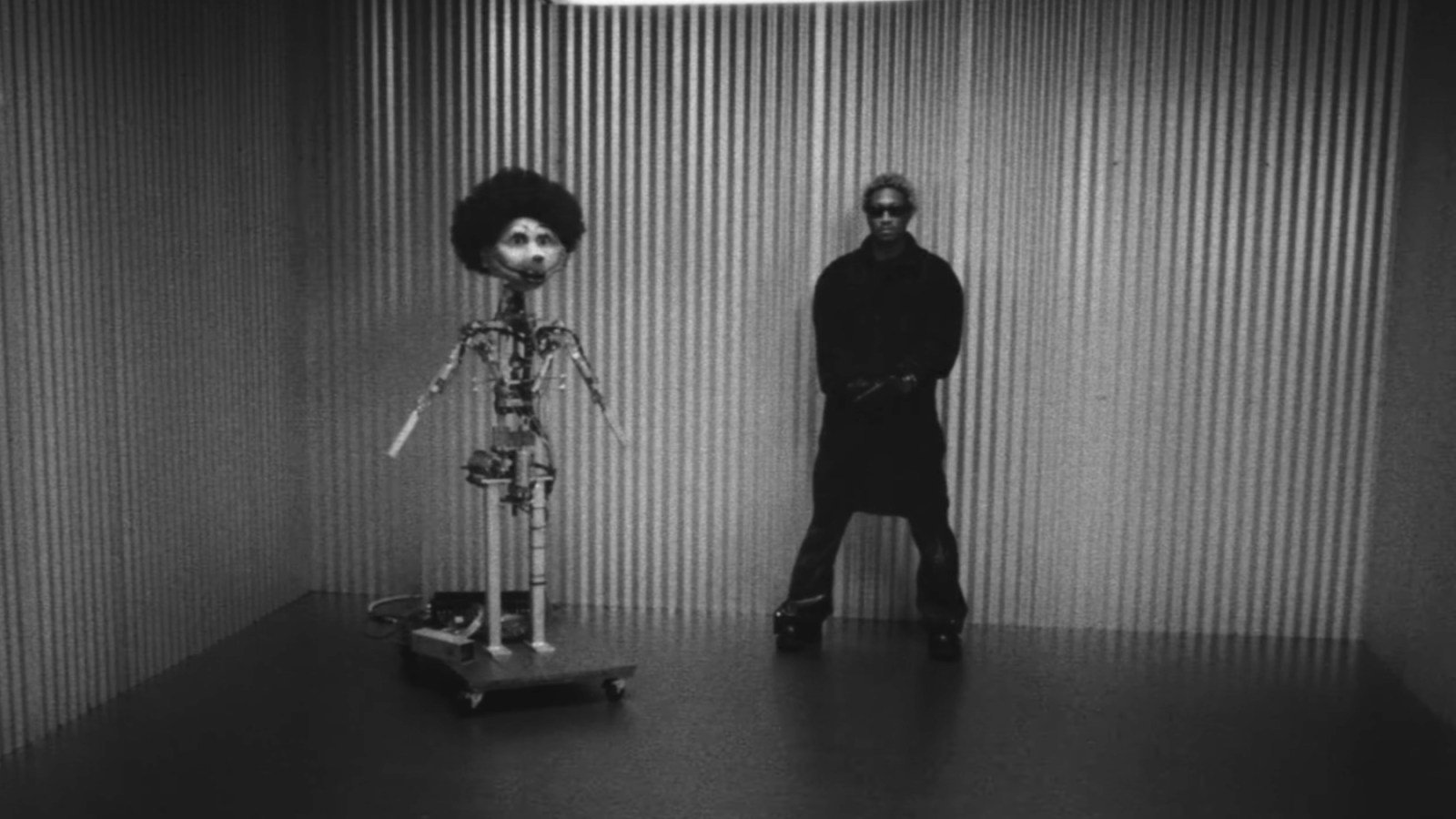 Watch Future Weld Together an Animatronic in Build a Bitch Video