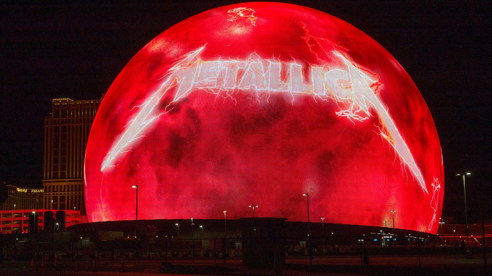 Metallicas Master of Puppets Crosses Came to Life — Then Became Bigger Than Life — at the Sphere
