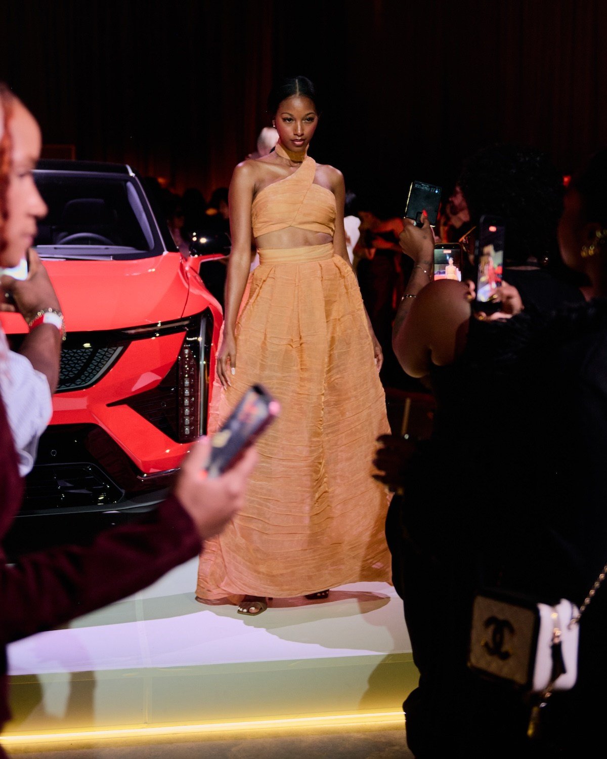VIVIANCHAN Was A Lesson In Light & Layers At The Bomb Fashion Show LA VIVIANCHAN Was A Lesson In Light & Layers At The Bomb Fashion Show LA